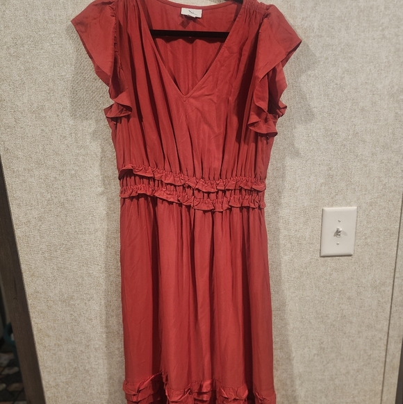 J Jill Red LENZING™ Ecovero™ Viscose Midi Dress Size Small Ruffle Waist Flutter - Picture 2 of 8